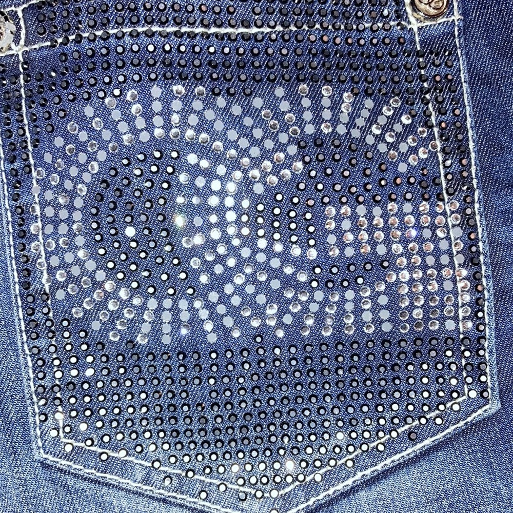 COOGI JEANS.   LONG